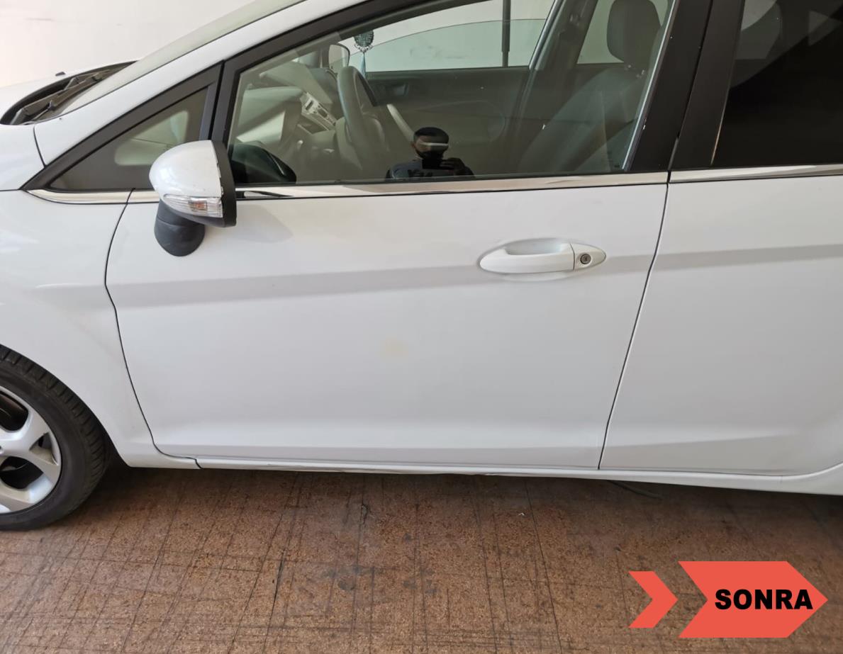 Ford Fiesta Sol Ön Kapı