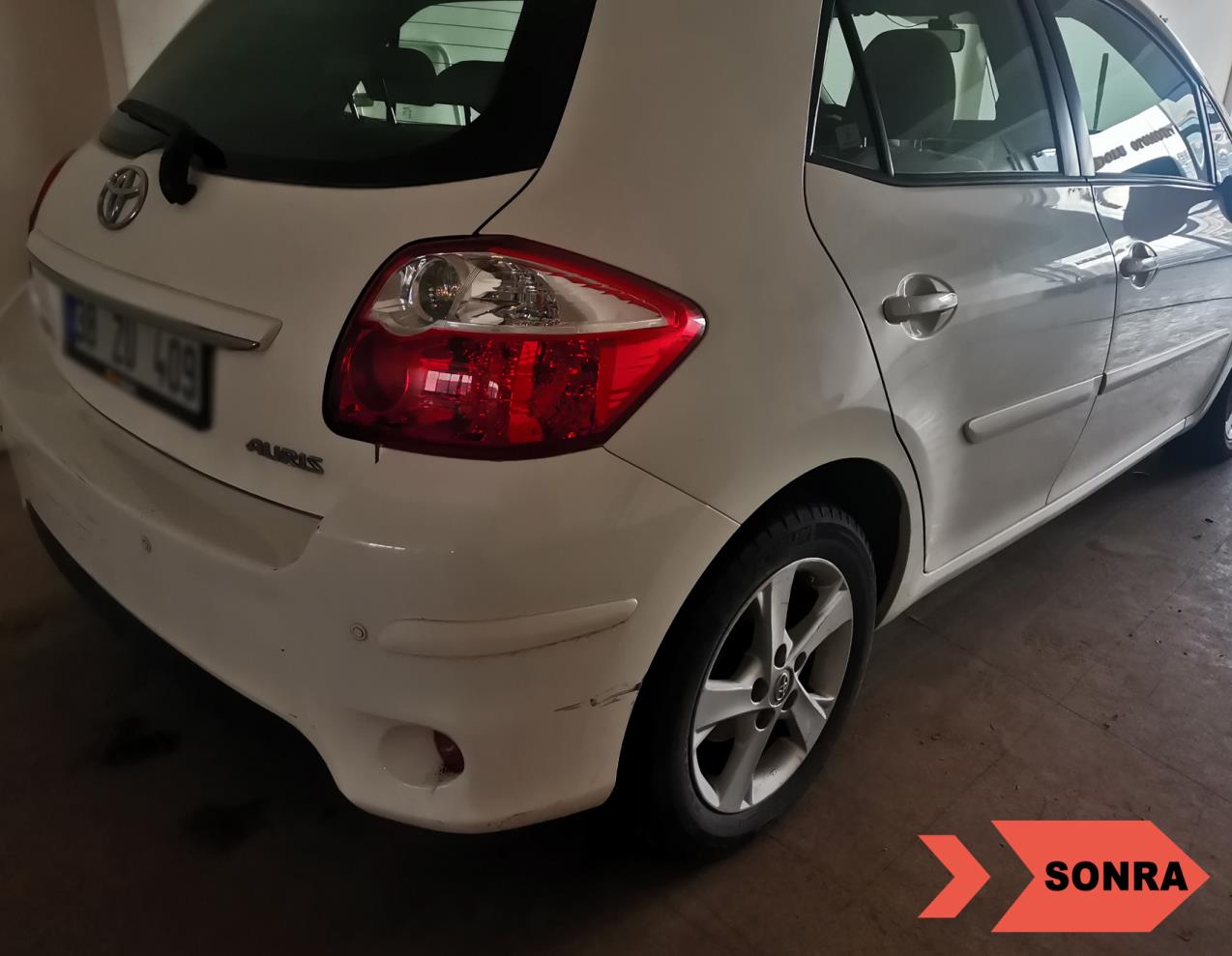 Toyota Yaris Sağ Arka Kapı Boyasız Onarım