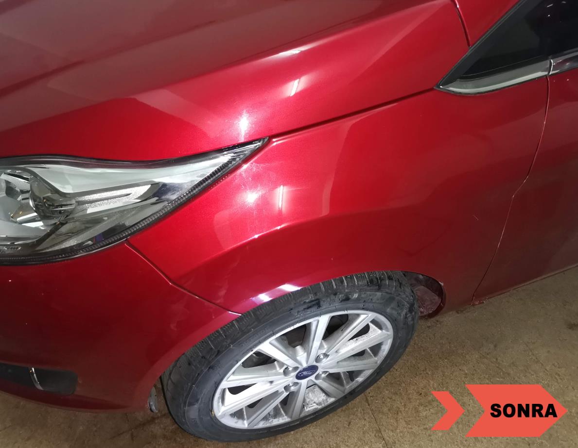 Ford Fiesta Sol Ön Çamurluk Boyasız Onarım